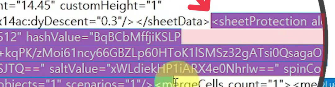 메모장에서 sheetProtection 태그 전체가 닫는 꺾쇠까지 보라색으로 선택된 화면